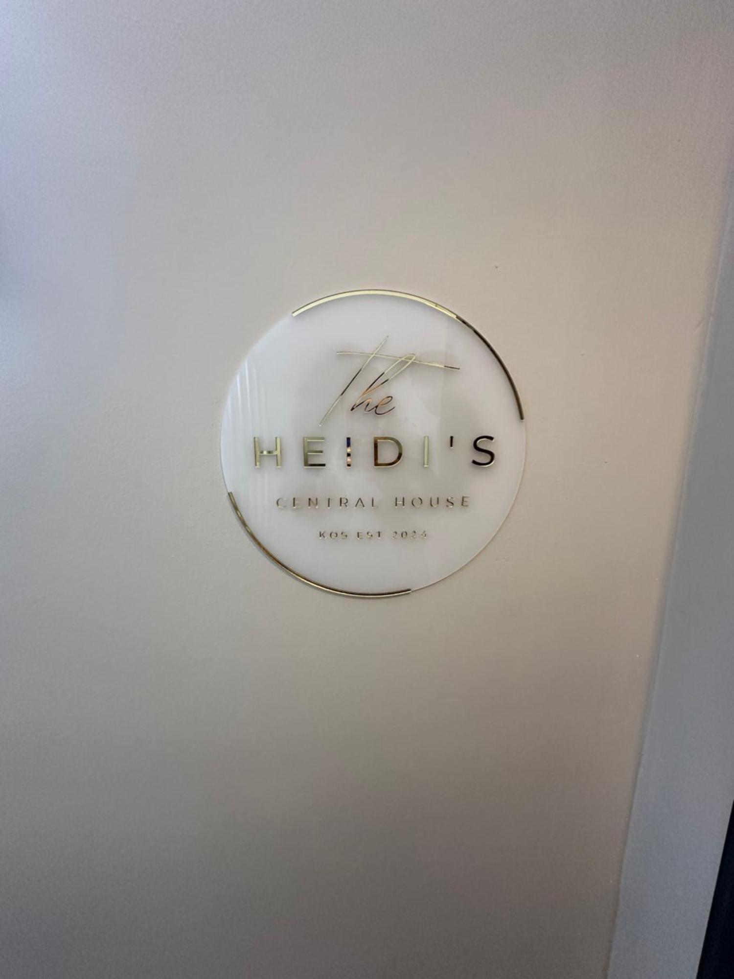 The Heidi'S Central House 코스 타운 외부 사진